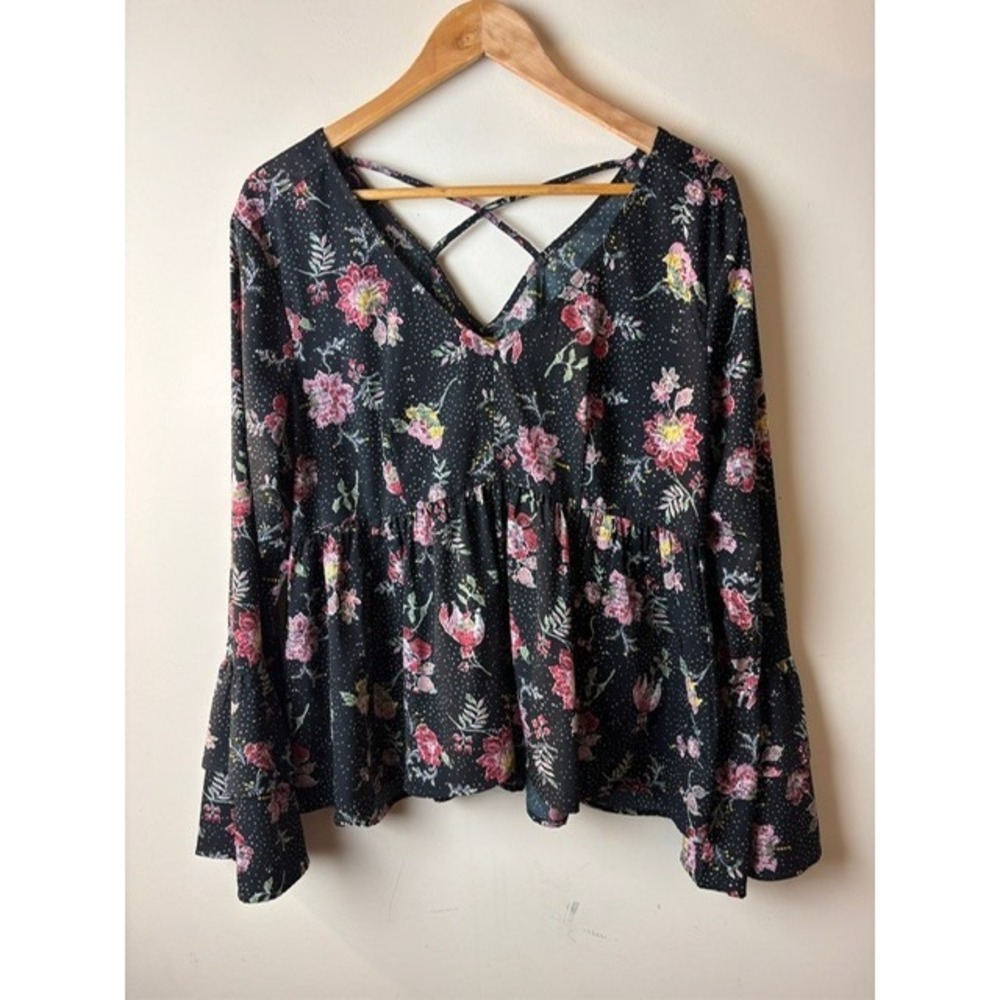 Womens XL True Craft Pink Floral Blouse Black Flare Sleeve V-Neck‎ Whimsigoth